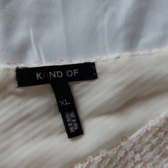 Blouse - Picture 4 of 6